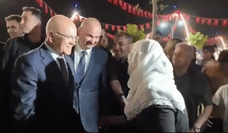 Bakan Şimşek'e işsizlik tepkisi
