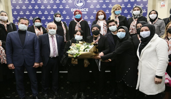 Başarımızın mimarı kadın kollarımız