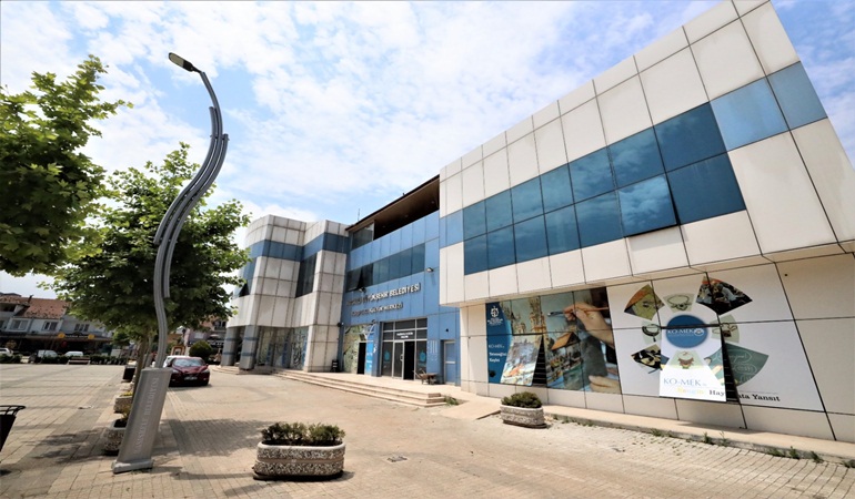 Başiskele Belediyesi evlendirme birimi yeni yerine taşındı