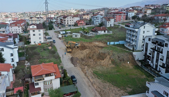 Başiskele Belediyesi’nden çocuklara yeni oyun parkı