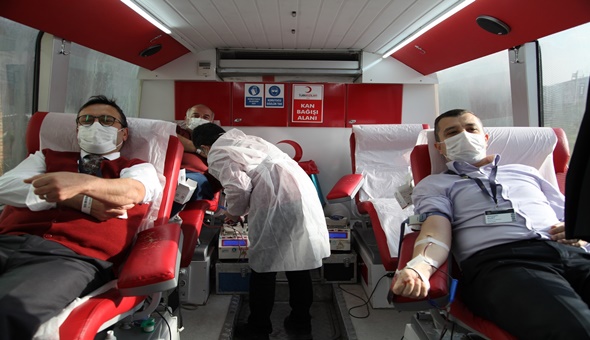 Başiskele Belediyesi’nden Kızılay’a kan bağışı desteği