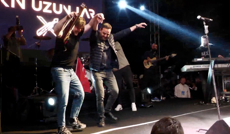 Başiskele’de 19 Mayıs kutlamaları Ekin Uzunlar konseri ile taçlandı