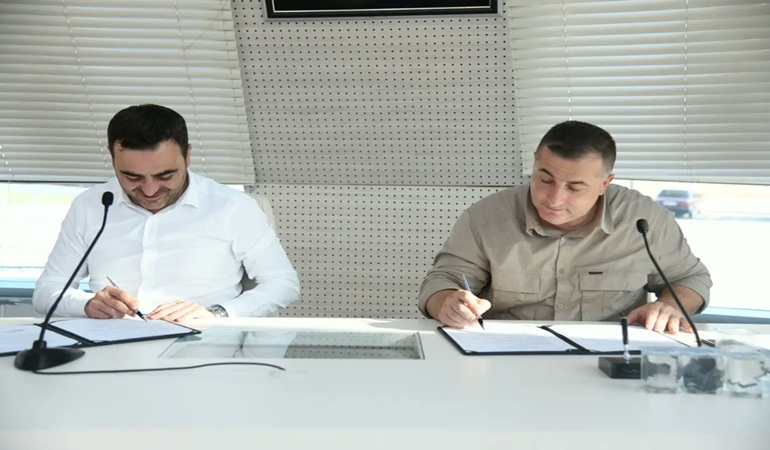 Başiskele’de ek zam protokolü imzalandı