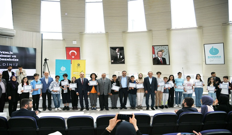 Başiskele’de geleceğin siber güvenlik uzmanları sertifikalarını aldı    