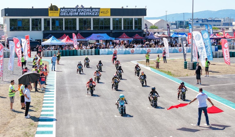 Başiskele’de motor sporu tutkunlarını buluşturan yarış
