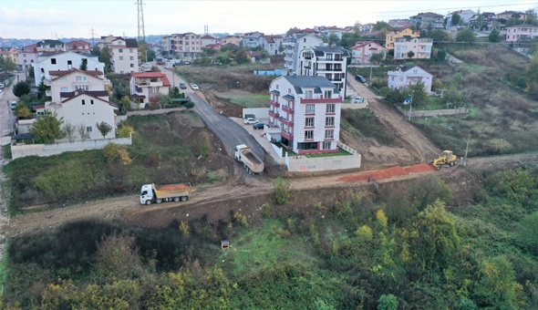 Başiskele’de yol çalışmalarına devam