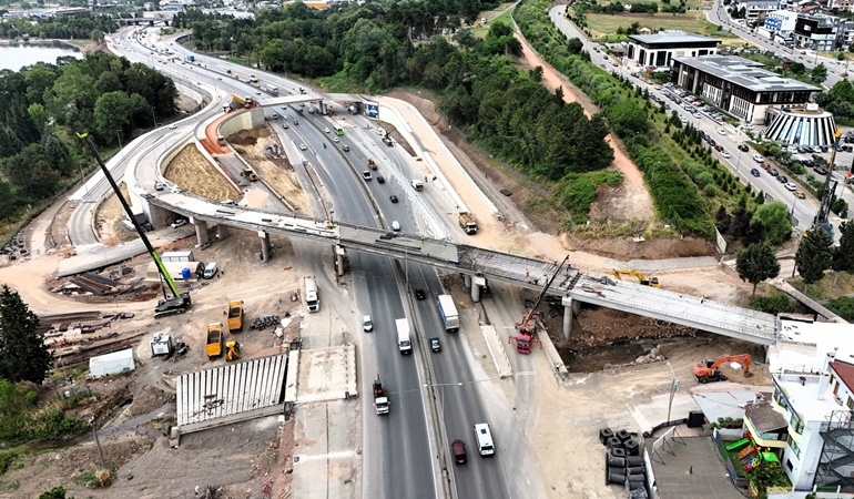 Başiskele’deki dünya rekoru kırılan projede 9 köprünün montaj işi tamam