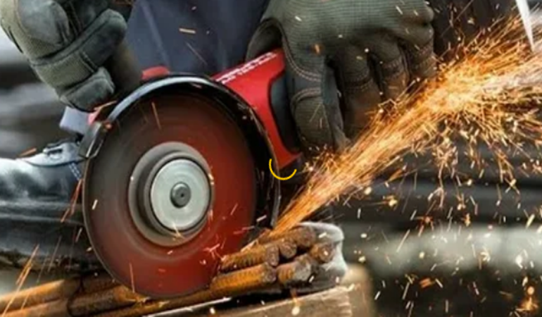 Başiskele’deki fabrikada feci ölüm