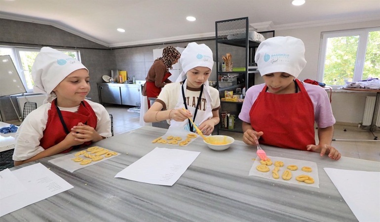 Başiskele’nin minik şeflerinden leziz tarifler    