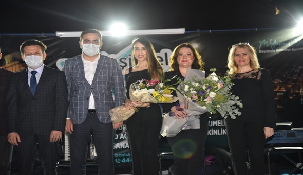 Başiskele Sahili’nde yaz akşamları 