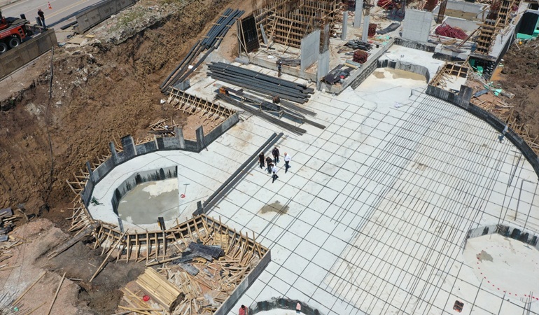 Başiskele Yeniköy Termal Tesisi yükseliyor