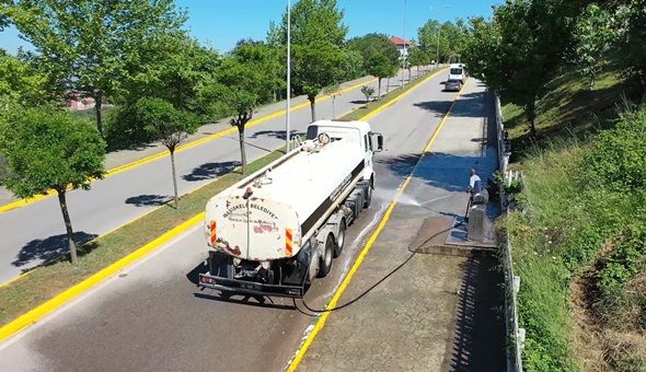 Başiskele yolları sokağa çıkma kısıtlamasında pırıl pırıl