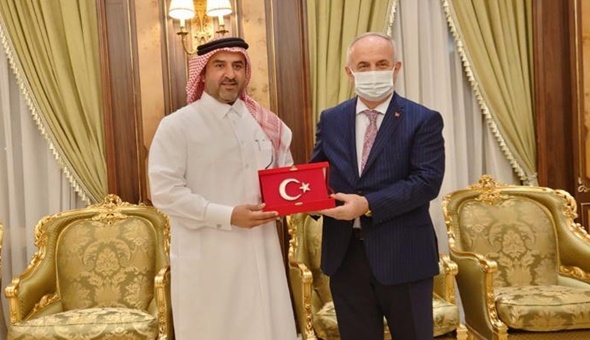 Başkan Aygün’den Katar temasları