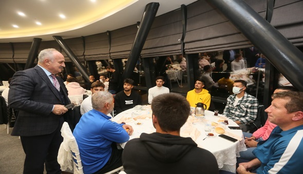 Başkan Aygün, Derincespor yönetimi ile buluştu