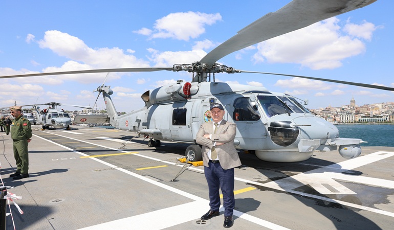 Başkan Bıyık, gençleri TCG Anadolu Gemisi’ne götürdü