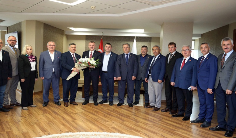 Başkan Büyükakın’a, Muhtarlar Günü ziyareti