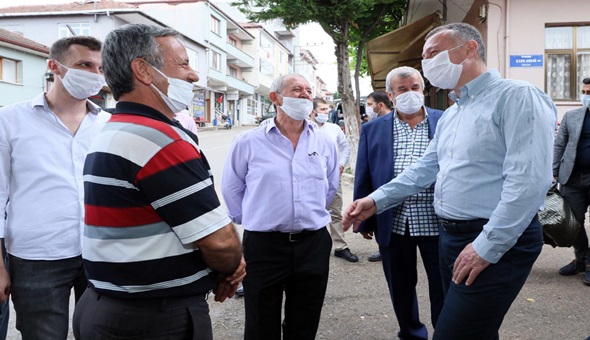 Başkan Büyükakın, Akmeşe’ye çıkarma yaptı