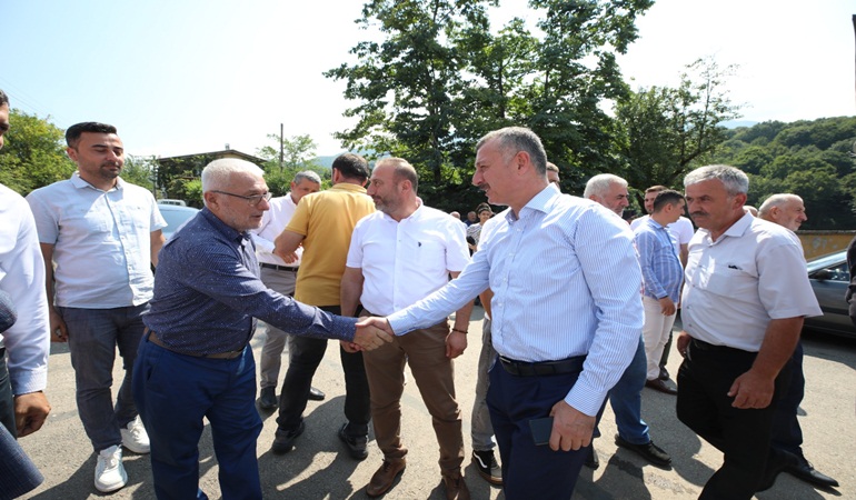 Başkan Büyükakın, Şirinsulhiye’de vatandaşlarla bir araya geldi