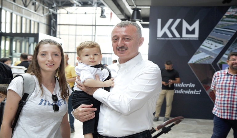 Başkan Büyükakın: Yüzde 30 zam size helal olsun