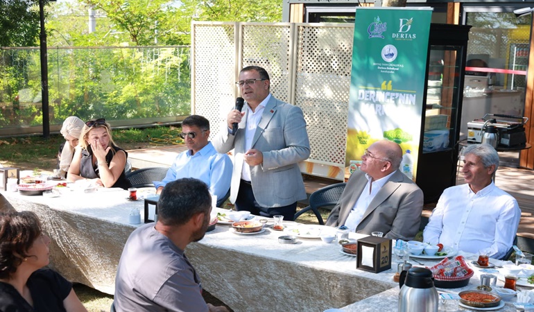 Başkan Gökçe kantincilere DERTAŞ’ı anlattı