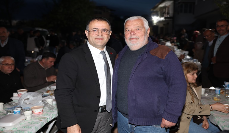 Başkan Gökçe vatandaşlarla iftarda buluştu