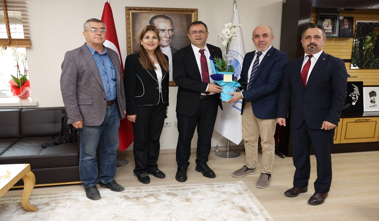 Başkan Gökçe’ye tebrik ziyaretleri