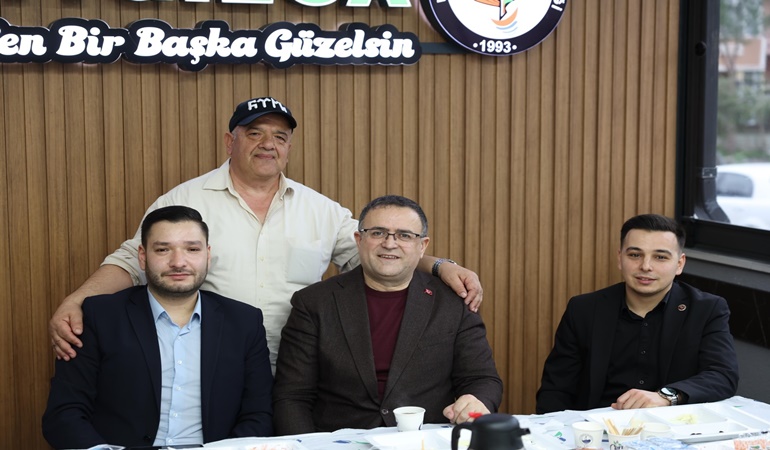 Başkan Gökçe, Yığılcalılar Derneği'ne konuk oldu