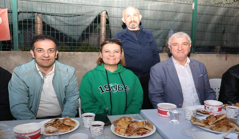 Başkan Hürriyet Bekirdere’deki geleneksel iftara katıldı