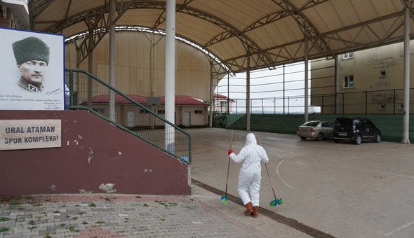 Başkan Hürriyet bu zor günlere rağmen sözünü unutmadı