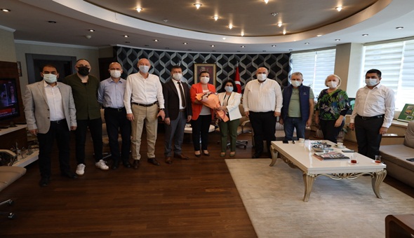 Başkan Hürriyet işbaşı yaptı