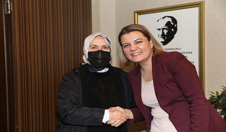 Başkan Hürriyet, Kocaeli’deki kadın muhtarları ağırladı