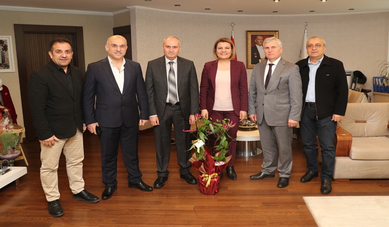 Başkan Hürriyet, Otogar Dernek başkanı Alayoğlu’nu ağırladı