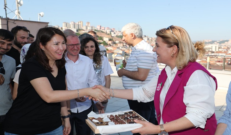 Başkan Hürriyet, personelle bayramlaştı