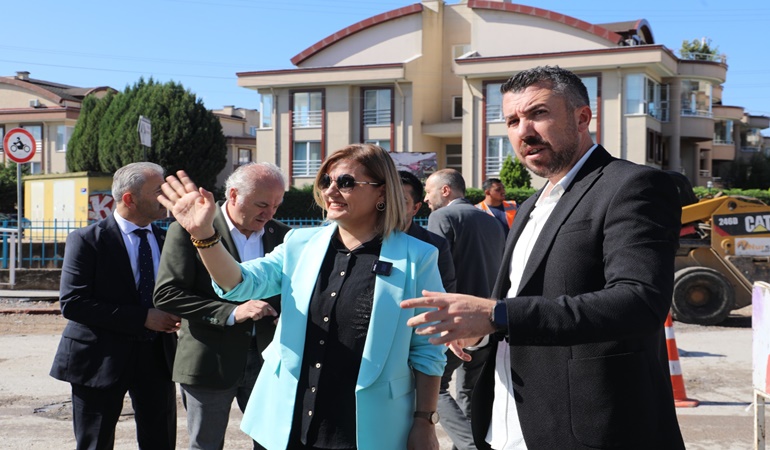 Başkan Hürriyet: Sokaklara ruh kazandırmaya devam ediyoruz