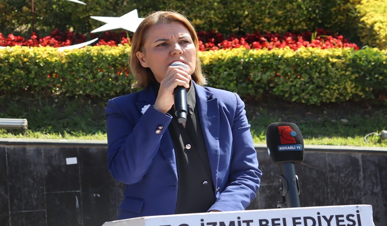 Başkan Hürriyet’ten 28 Haziran mesajı: Yaşasın Cumhuriyet, yaşasın İzmit