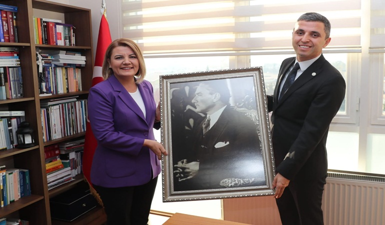 Başkan Hürriyet’ten Baro Başkanı Gül’e hayırlı olsun ziyareti