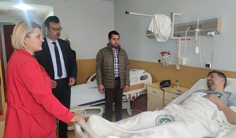 Başkan Hürriyet'ten CHP İl Başkanı Sarı'ya geçmiş olsun ziyareti 