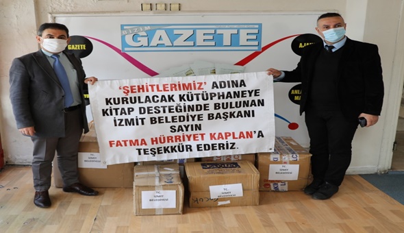 Başkan Hürriyet'ten Şehitler Kütüphanesi'ne 1500 kitap desteği
