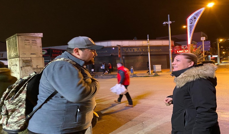 Başkan Hürriyet yeni haftaya Yeşilova’da emekçilerle başladı