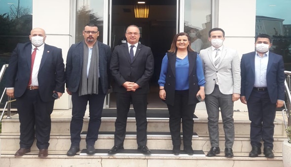 Başkan İstanbul'a gitti yeni projeleri masaya yatırdı