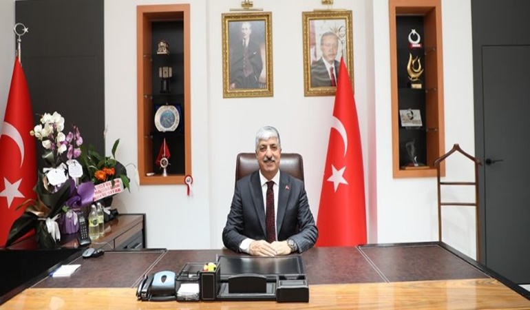 Başkan Ömeroğlu: Eğitim camiasına başarılar diliyorum