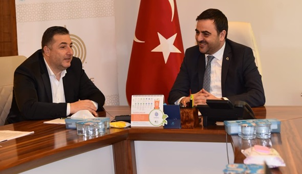 Başkan Özlü Başiskele işçilerini sevindirdi