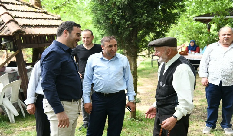 Başkan Özlü hemşehrileriyle istişarelerine devam ediyor    