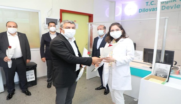 Başkan Şayir’den sağlıkçılara bayram ziyareti