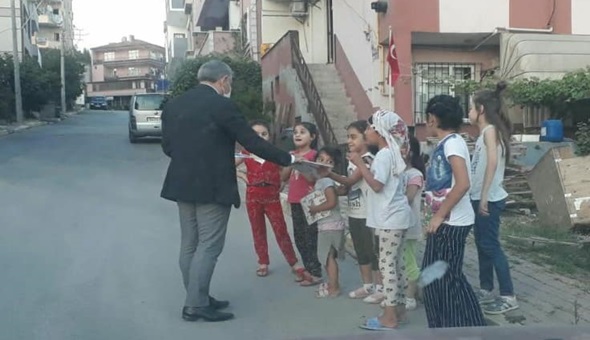 Başkan Şayir’e söz verdiler hediyeyi kaptılar!