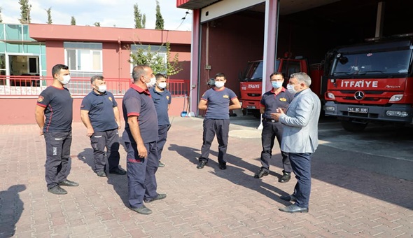 Başkan Şayir itfaiye personelini kutladı