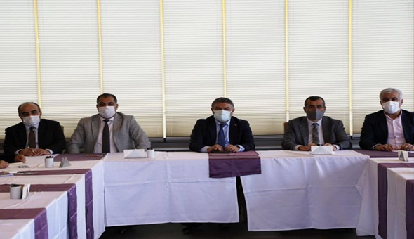 Başkan Şayir muhtarlarla buluştu 