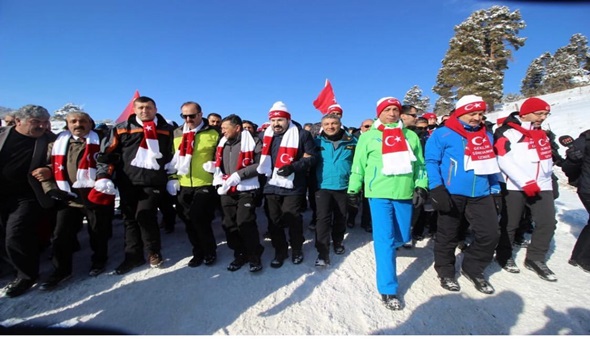 Başkan Şayir, Sarıkamış şehitleri için yürüdü