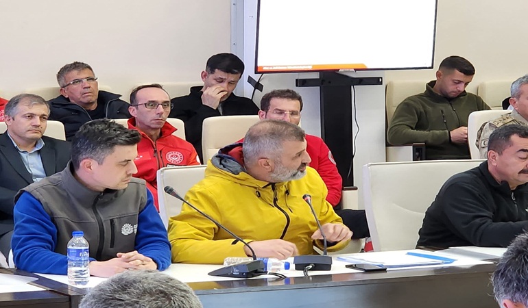 Başkan Sezer, bakanlara Hatay'daki çalışmalar hakkında bilgi verdi