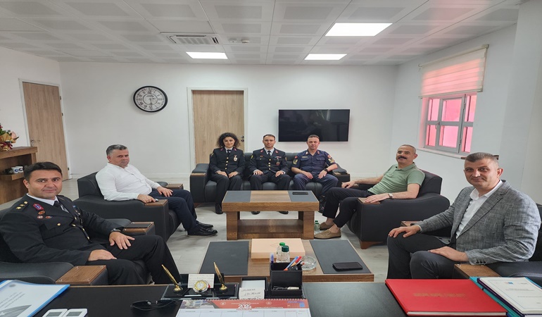 Başkan Sezer Jandarma’yı kutladı